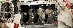  Блок цилиндров двигатель  Yanmar 3,95  BLOCK - cylinder USED