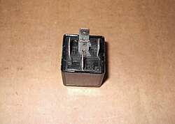 Реле 12V 2x15A USED